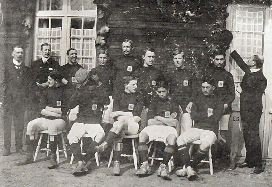 1907, Nederland